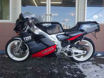 Yamaha TZR250