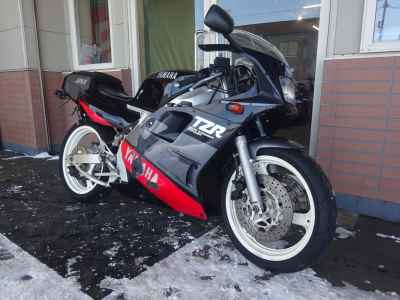 Yamaha TZR250