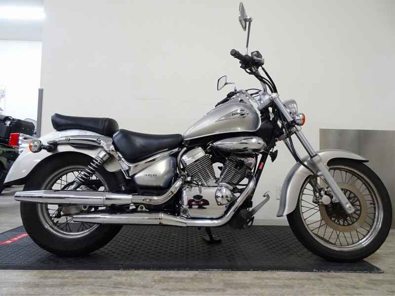 Suzuki Intruder 250LC