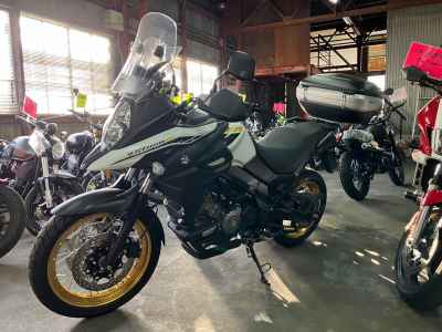 Suzuki V-Strom 650 2022