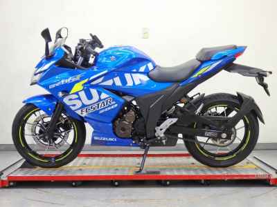 Suzuki Gixxer 250SF