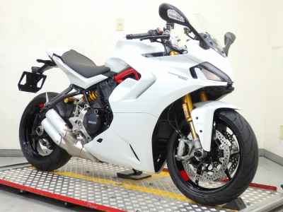 Ducati Supersport 950 S 2021