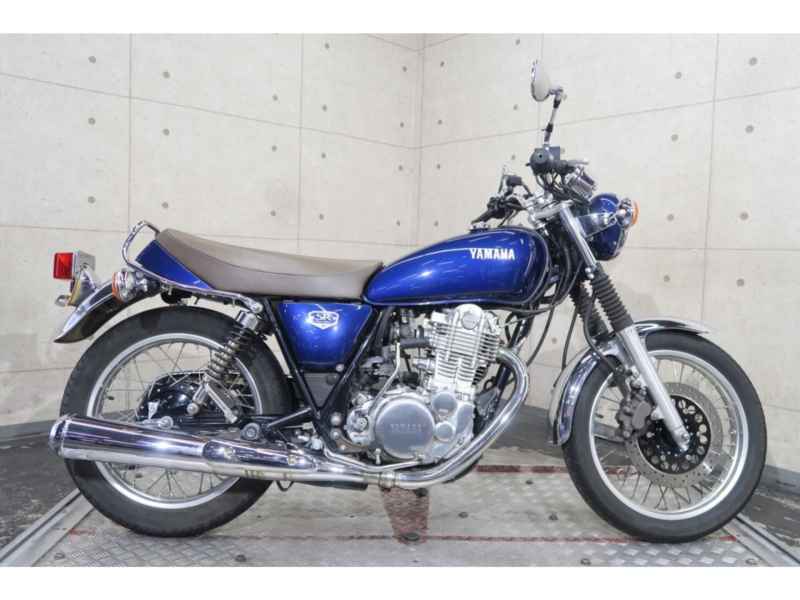 Yamaha SR400 2021