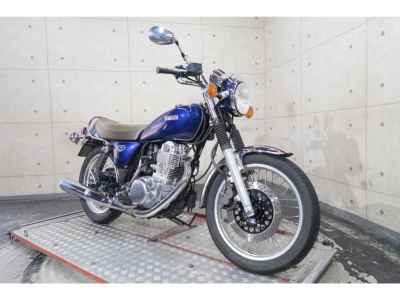 Yamaha SR400 2021