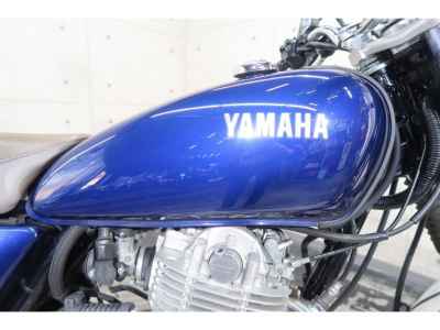 Yamaha SR400 2021