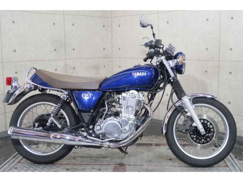 Yamaha SR400 2021