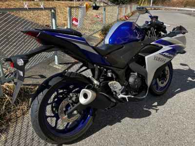 Yamaha YZF-R25 2015