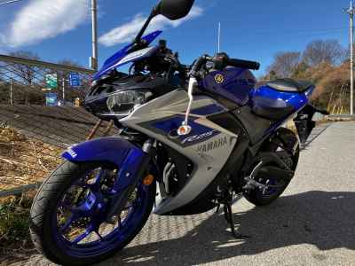 Yamaha YZF-R25 2015