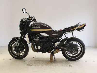 Kawasaki Z900RS 2025