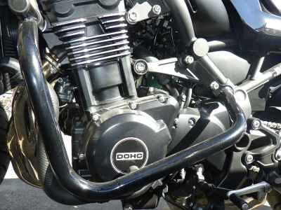 Kawasaki Z900RS 2025