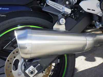 Kawasaki Z900RS 2025