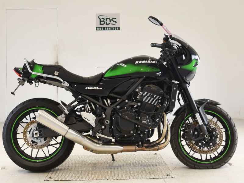 Kawasaki Z900RS 2025