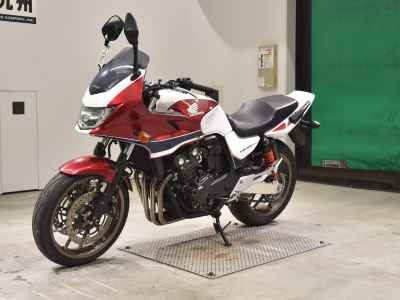 Honda CB400 Super Boldor 2017