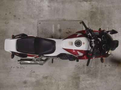 Honda CB400 Super Boldor 2017