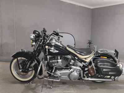 Harley-Davidson Deluxe FLSTN1580 2010