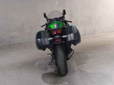 Kawasaki Ninja H2 SX 2018