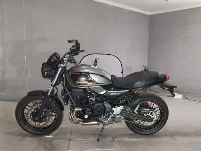 Kawasaki Z650RS 2022