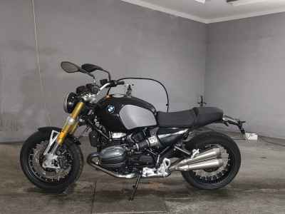 BMW R nineT 2024