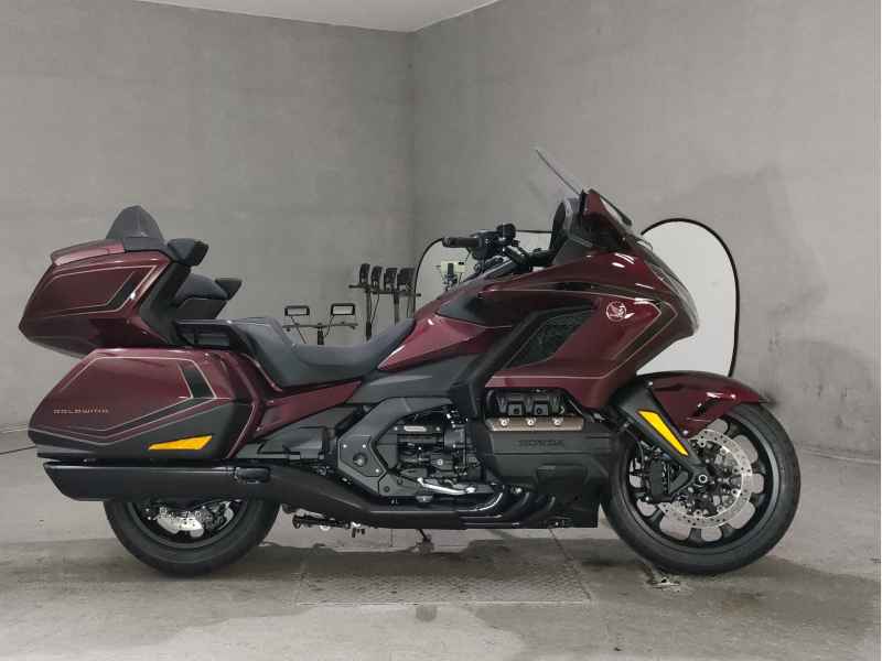 Honda GL1800 Gold Wing Tour DCT 2026