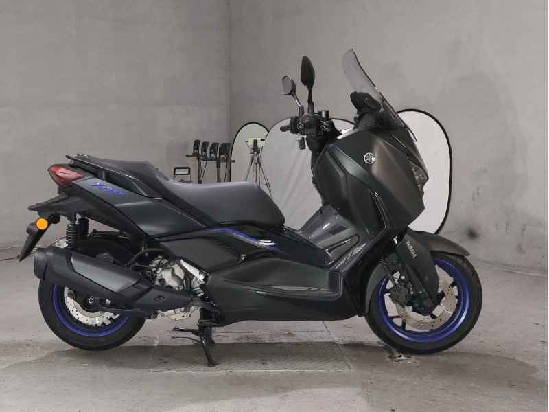 Yamaha XMAX 250