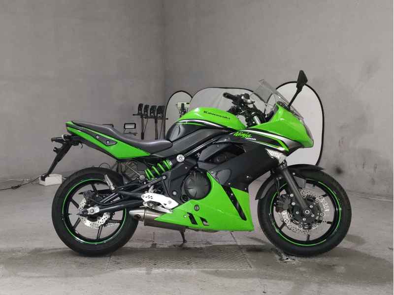 Kawasaki Ninja 400R
