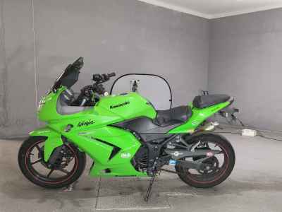 Kawasaki Ninja 250R 2011