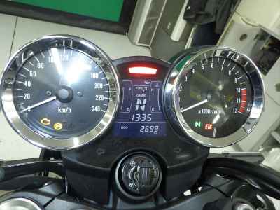 Kawasaki Z900RS 2025