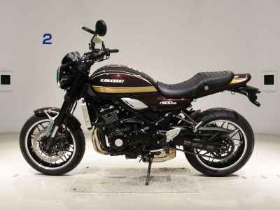 Kawasaki Z900RS 2025