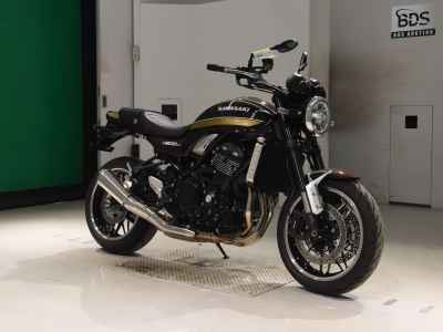 Kawasaki Z900RS 2025