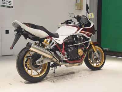 Honda CB1300 Super Boldor 2022