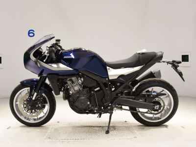 Honda Hawk 11 2023