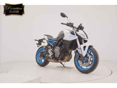 Suzuki GSX-8S 2023