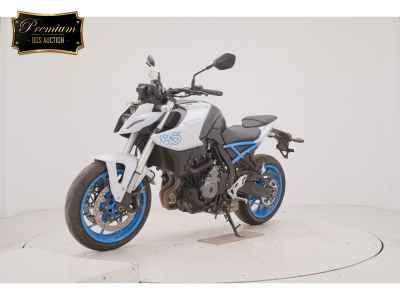 Suzuki GSX-8S 2023