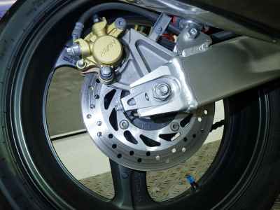 Honda CB400 2011