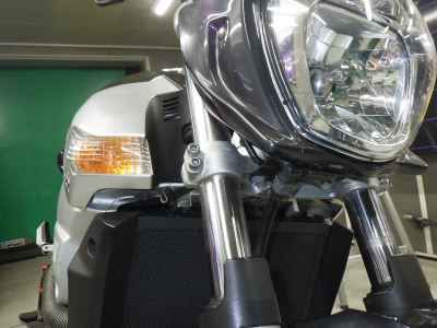 Suzuki GSR400 2007
