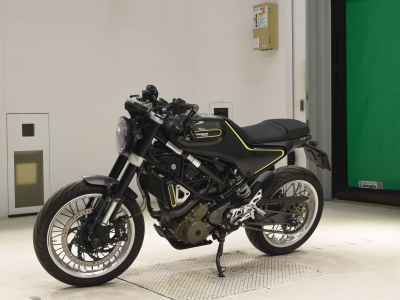 Husqvarna Svartpilen 401 2019