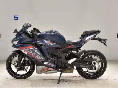 Kawasaki Ninja ZX-25R 2022