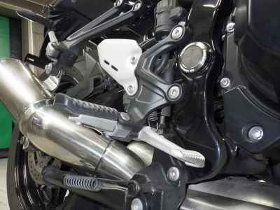 Kawasaki Z900RS 2024