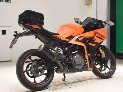 KTM RC 390 2023