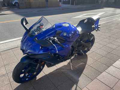 Yamaha YZF-R1 2023