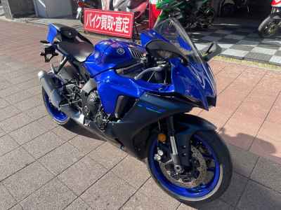 Yamaha YZF-R1 2023