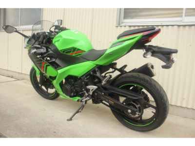 Kawasaki Ninja 400 2023