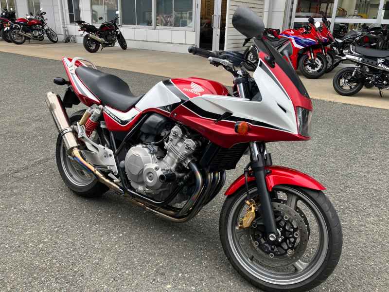 Honda CB400 Super Boldor 2009