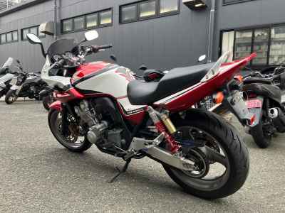 Honda CB400 Super Boldor 2009
