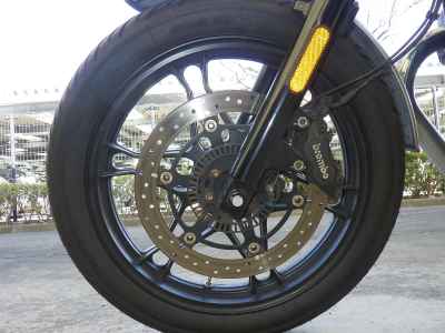 Moto Guzzi V7 III Milano 2018