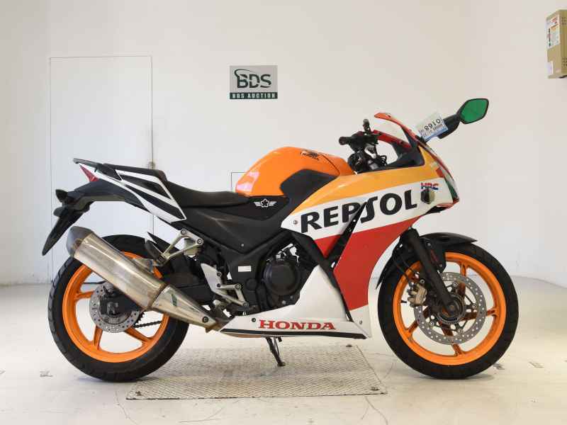 Honda CBR250R 2015