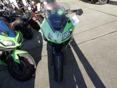 Kawasaki Ninja 400R 2011