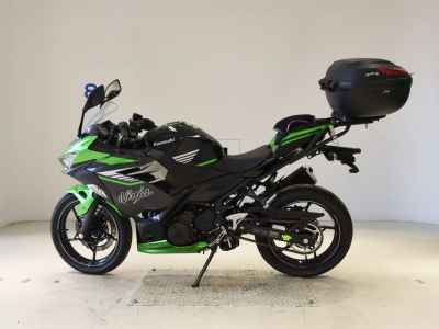 Kawasaki Ninja 400 2025