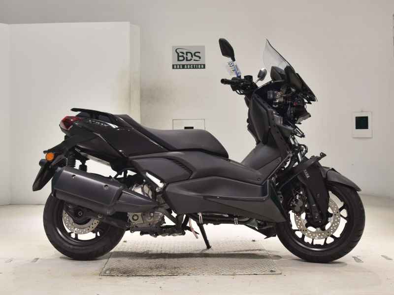 Yamaha XMAX 250 2024
