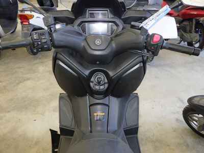 Yamaha XMAX 250 2024